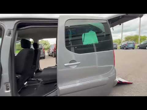 Wheelchair Car - Image 2