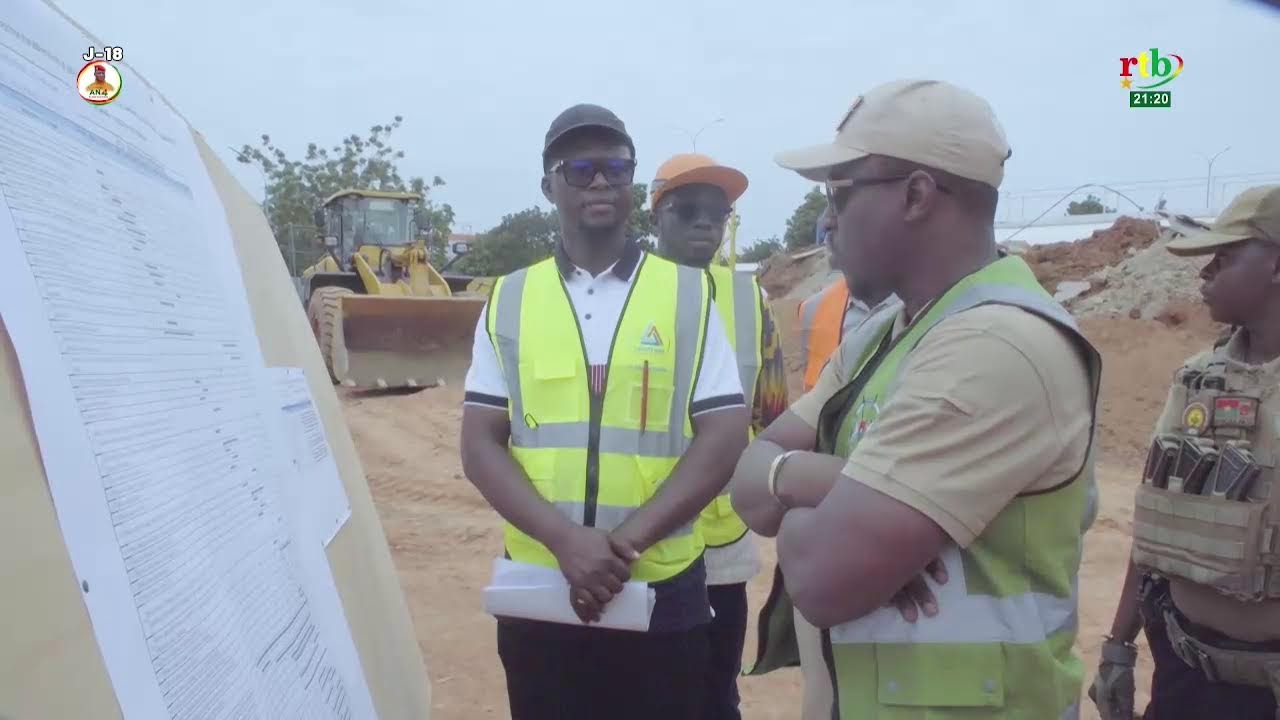 INAUGURATION D'UN AMPHITHEATRE A BOBO-DIOULASSO