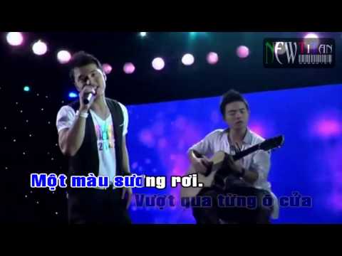 Karaoke] Căn gác trống (acoustic)   Ưng Hoàng Phúc [Beat]   http   newtitan net
