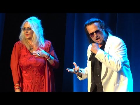 Marek Torzewski "Hallelujah" 4K