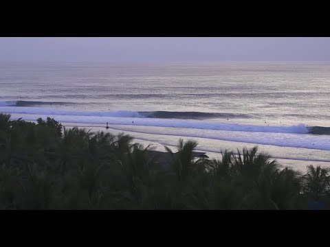 DESERT POINT DRAINERS: Aussies Scoring The Indo Legend