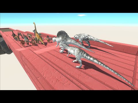 Units Trying To Escape From Big Albino Carnivores - Animal Revolt Battle Simulator