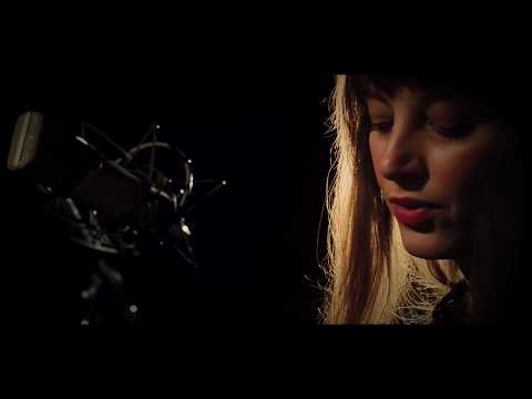 To Make You Feel or Forget You - Elena Malamou (Live Recording)