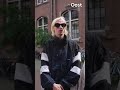 Postbode Kees ft. De Jeugd van Tegenwoordig | RTV Oost