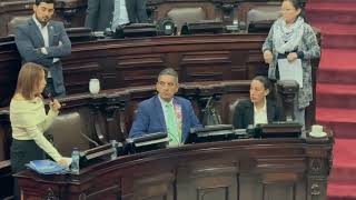 Se calienta el show de la interpelación al ministro Abelardo Pinto