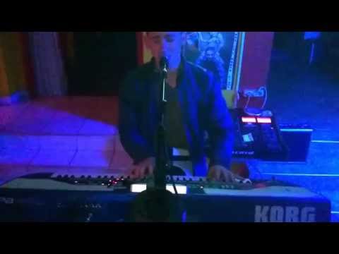 Ekrem Peles - Od ljubavi jace ( refren )