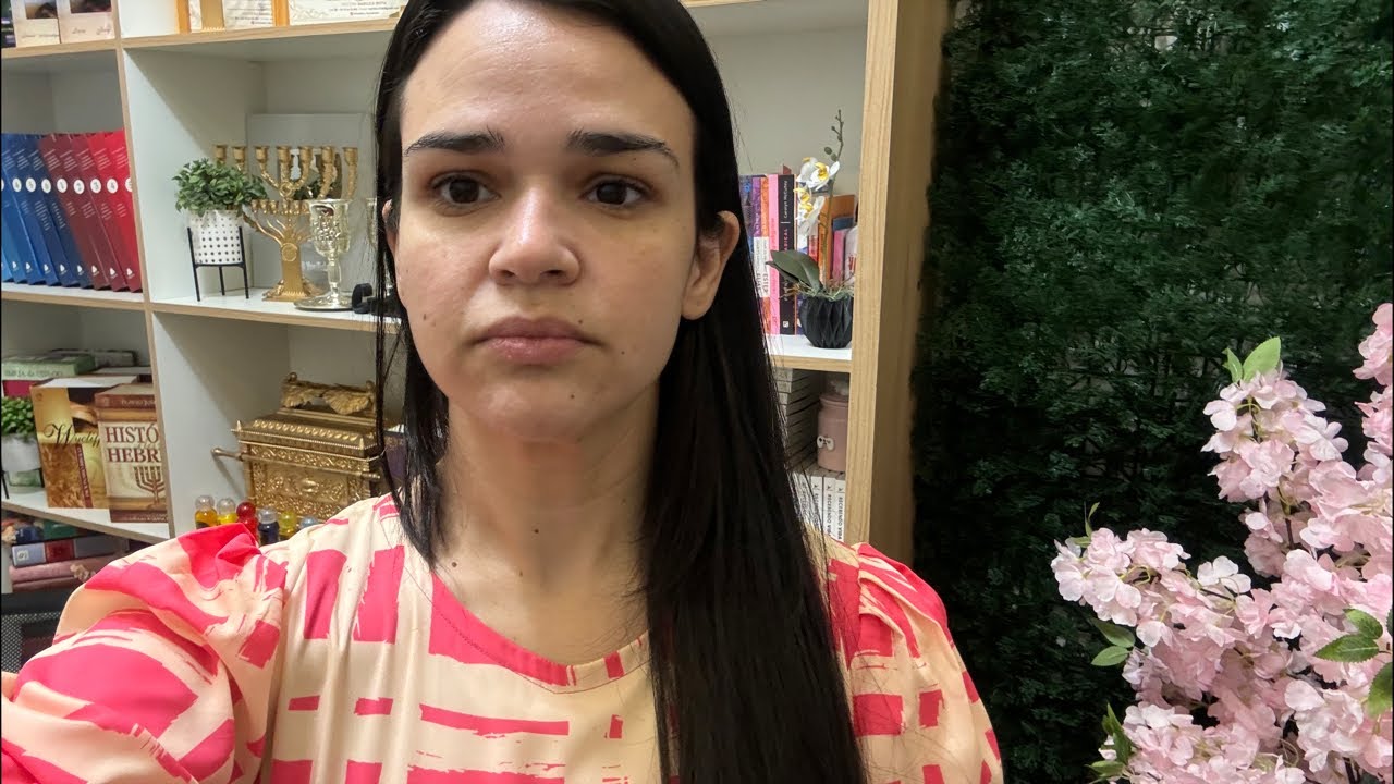 Os dias estão contados,a data foi determinada,Deus vai restituir tudo,vejo uma grande prosperidade!