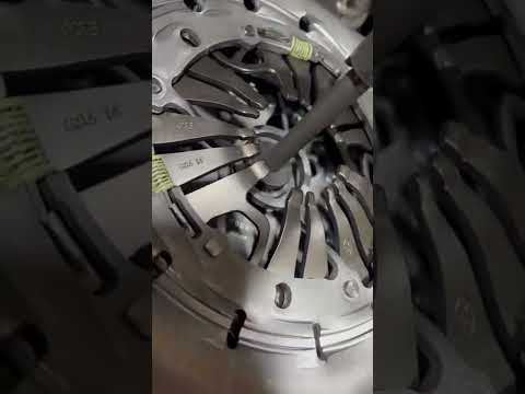 #mercedes #mercedessprinter #transporter #workshop #telegram #mechanic #otomotif #clutch #repair
