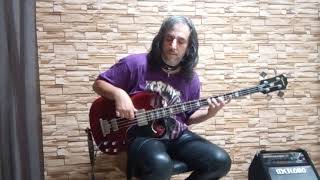 Bikini Girls With Machine Gun (The Cramps)