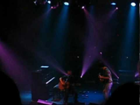 Radiohead 2006-05-01 Gagging Order (debut, multiangle)