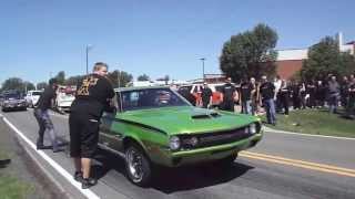 Burnouts in honor of Flip   Street Outlaws