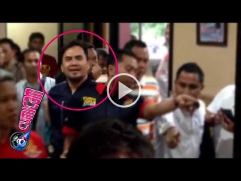 Tes Kesehatan, Ipul Digiring ke Polda - Cumicam 21 Februari 2016