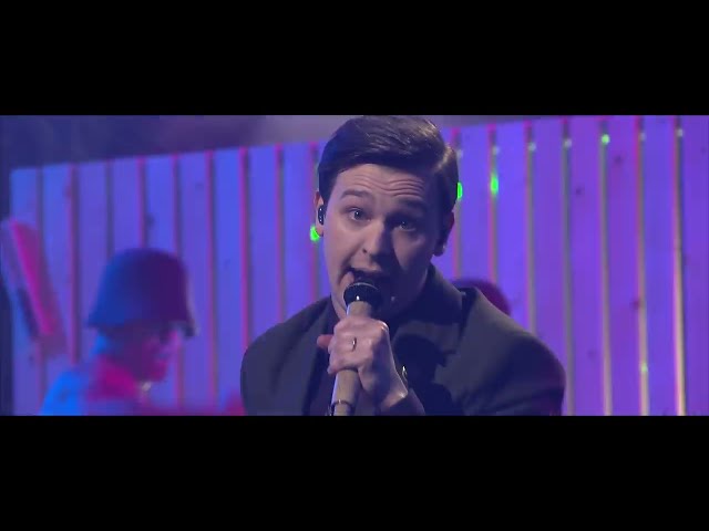 Video zu 'Bara Bada Bastu' ansehen