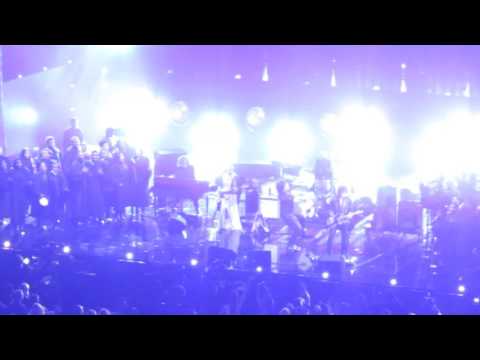 2017 Rock And Roll Hall Of Fame Ceremony -Lenny Kravitz Tribute to Prince - When Doves Cry  4-1-2017