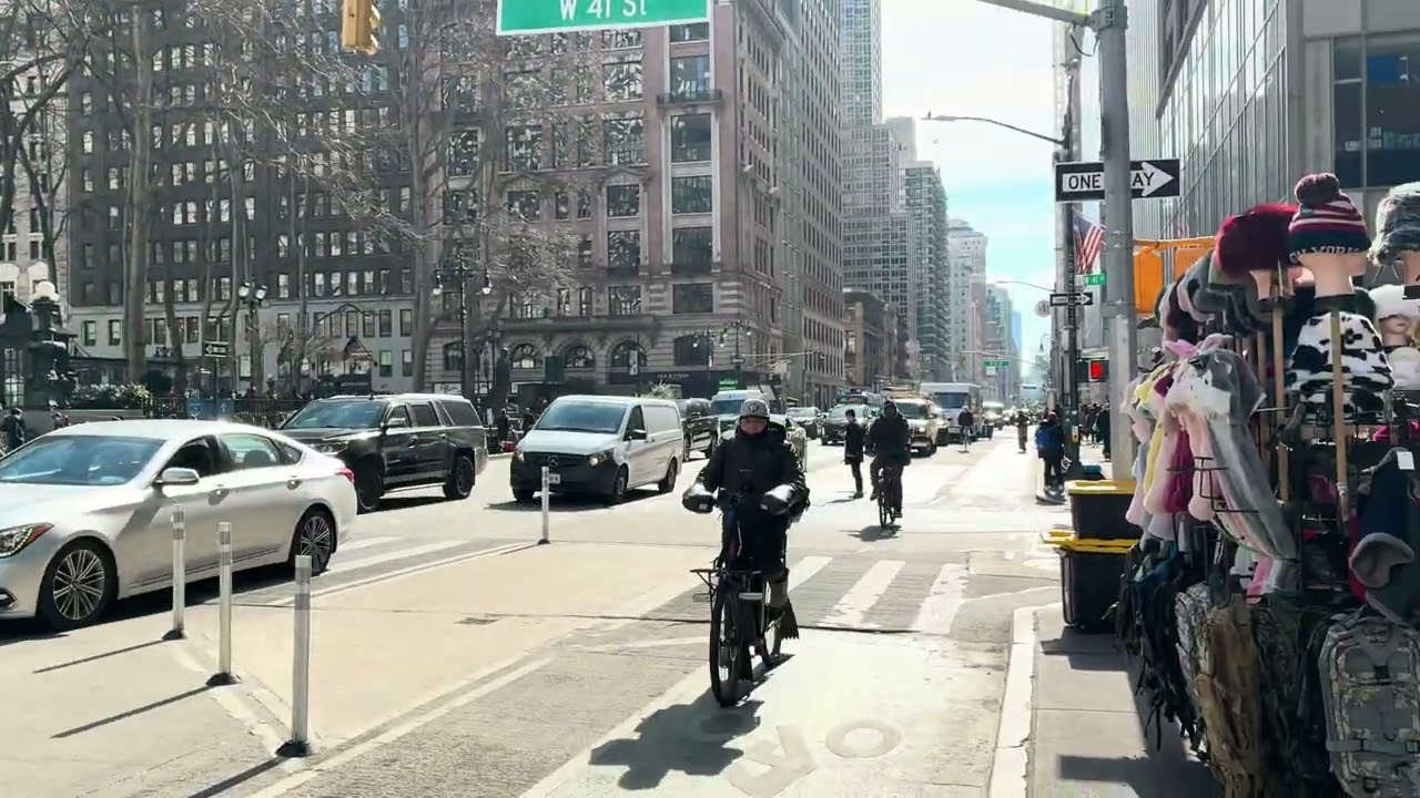 iPhone 16e sample video: 4K, 30fps - YouTube