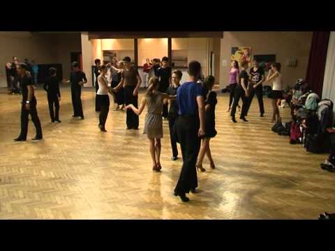 Po zvoneni 20131108 TŠ Meteor   spoločenské tance