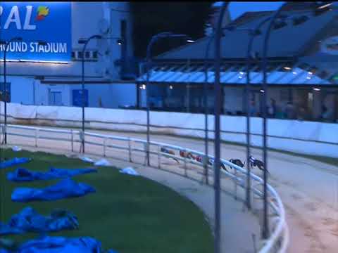 Coral Essex Vase Heat 5 - Romford 17:44 5th March 2018