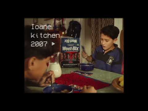 Weet-Bix 25 Years 15"