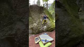 Video thumbnail of La Placca, 6b+. Bagni di Masino