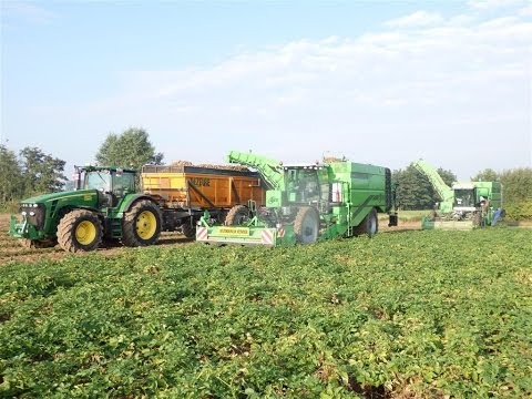 Loonbedrijf Cattebeke België met nieuwe Puma 3 Trekkerweb