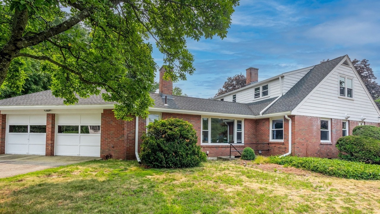 2 Winn Street, Burlington, MA