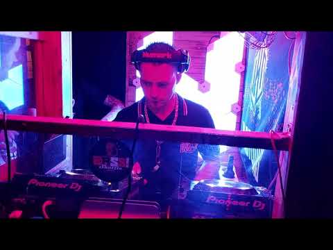 Dj Rapaller vs.  Dj Kotti @ PARKINSON KREWZO  Hardtours Bass Shuttel  Tour. Part 2