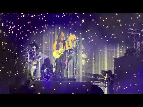 Tokio Hotel - World behind my wall - live - \"20 Jahre Durch den Monsun\" - Berlin 15.08.2025