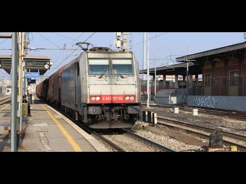 E.483-107 + CARRI CHIUSI TRANSITO STAZIONE DI MILANO G. P.