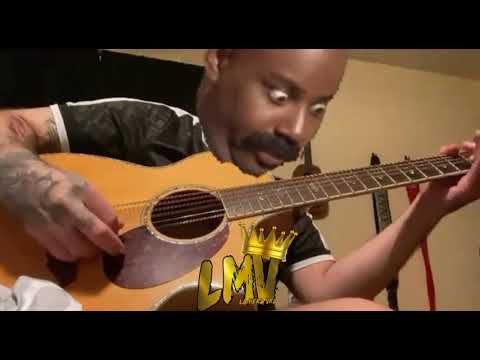 Danny Felix requinteando