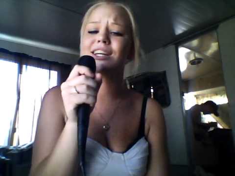 Amy Nickels singing 'Dear Mr President' by P!nk.