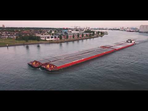 Four barge 'Ridderkerk' push boat Ertepeller(drone)