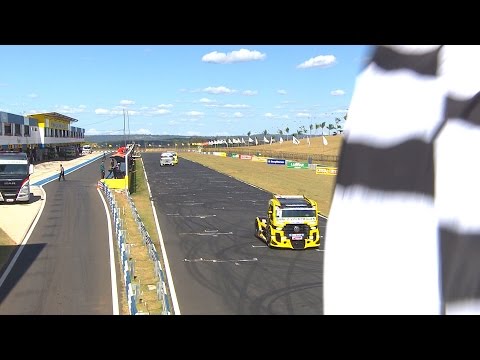 Resumo 5ª Etapa Fórmula Truck Goiânia-GO 2015