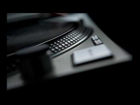 TonTrickser-The Ton make the Basslines [MNML-TECHNO SET-04.06.2016]