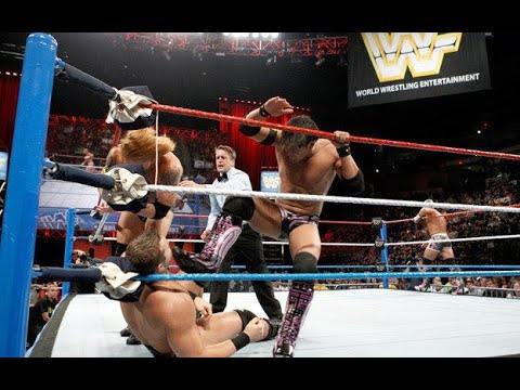 The Nexus (Heath Slater & Justin Gabriel) vs The Hart Dynasty (David Hart Smith & Tyson Kidd) Qtv