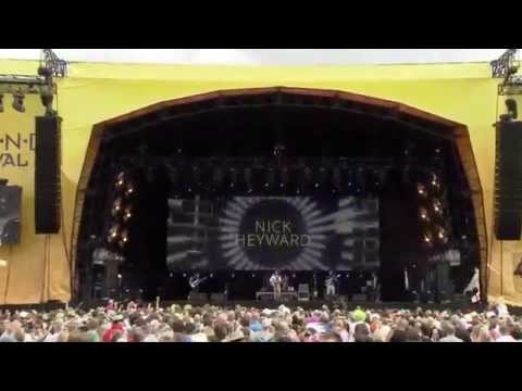 Nick Heyward - Warning Sign (Live at Rewind Festival) - Ryan Robinson guitar solo