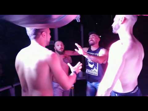 Riot fuori dal Match 5 vs 5 di ICW Fight Forever #10!