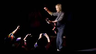 Tom Petty &amp; The Heartbreakers - &quot;Something Good Coming&quot; (Live)