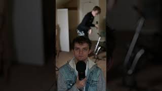 Download lagu I stole his saxophone… #shorts mp3 Download lagu I stole his saxophone… #shorts mp3