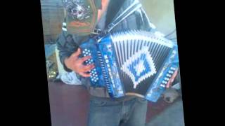 Intocable - Contra Viento Y Marea