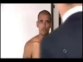 Preso Solta Pum Em Repórter Durante Entrevista
