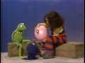 Classic Sesame Street Balloon Fun With Grover