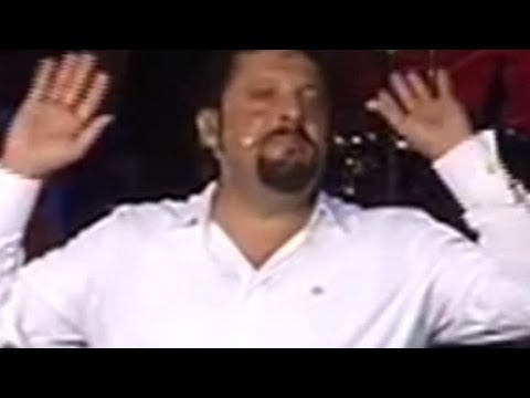 Enrico Brignano - Straniero, che ti piace dell'Italia?