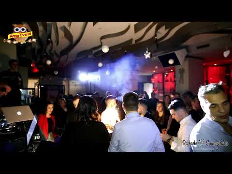 download lagu mp3 mp4 Vanilla Cava, download lagu Vanilla Cava gratis, unduh video klip Vanilla Cava