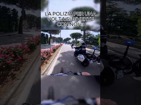Ciao Piaggio vs Polizia Locale 👮‍♀️ #ciao #moped #piaggio