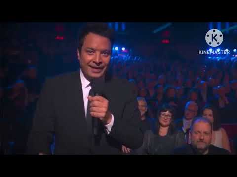 Tom Hanks & Rita Wilson walk out from #SNL50 concert