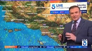 Strong winds hit Southern California