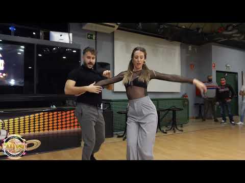 Dario y Sara [Desnuda - jhonny evidence] @ Clase Madrid Sala Calipso