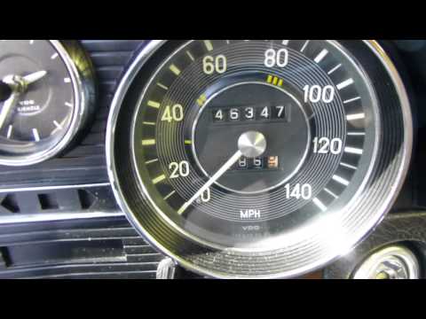 1971 Mercedes 250C w114 Start up