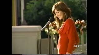 Mandy Moore Cry - 2001 Christmas Parade Performance