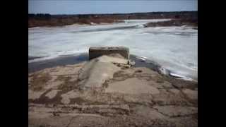preview picture of video 'КРАСАВИНО.На реке 2014 г.Весна.'